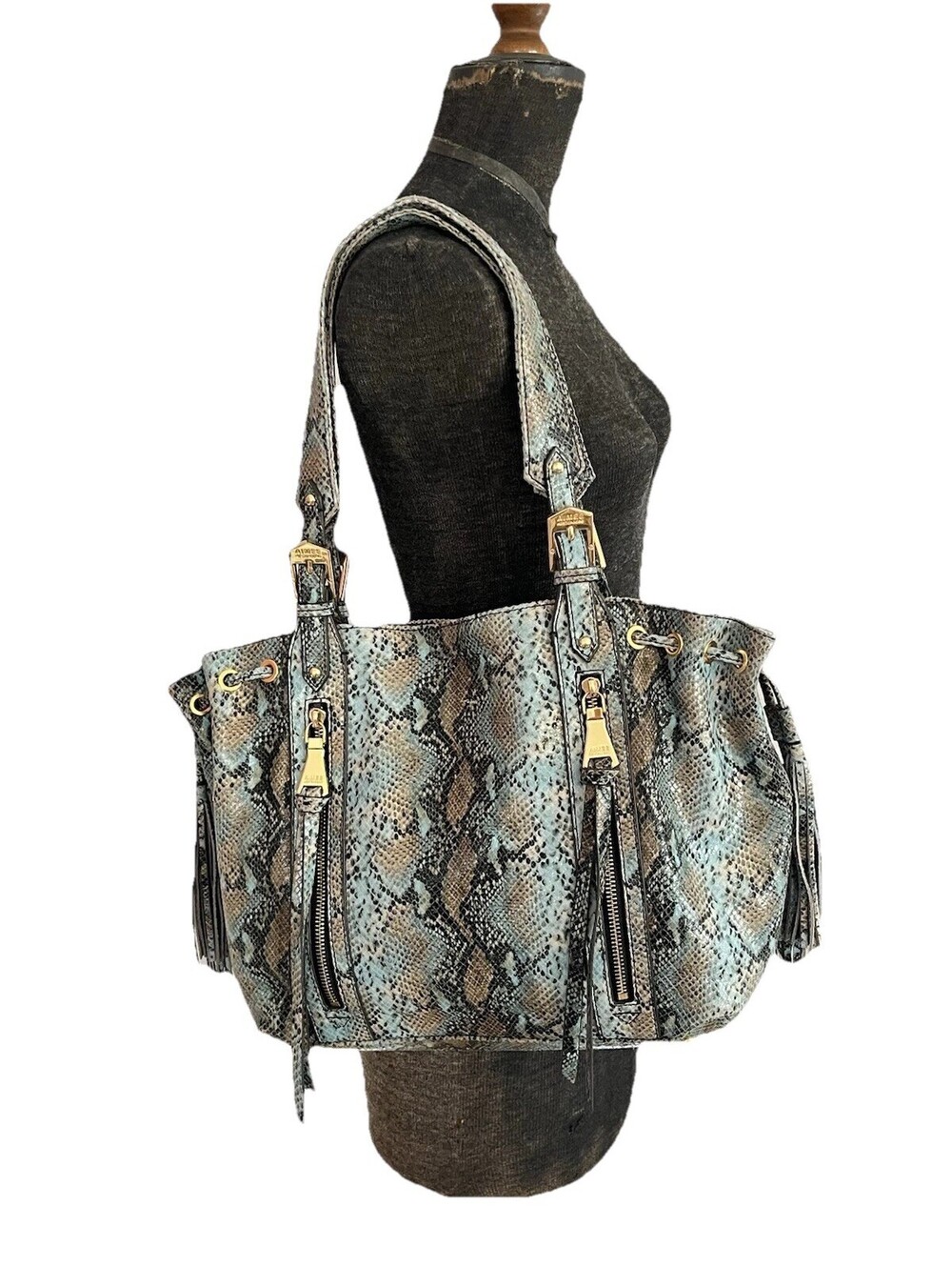 Aimee Kestenberg Shoulder Hobo Teal Blue Snake Leather Goldtone  Hardware EUC